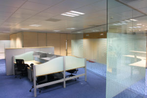 espacios de trabajo y mobiliario oficinas
